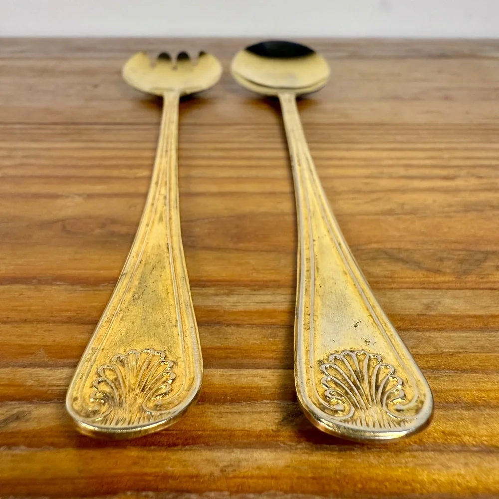 Vintage English Silverplate Serving Utensils | Shell Scroll Pattern | Set of 2